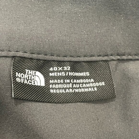 The North Face Pants Men’s 40x32 Gray Stretch Outdoors Hiking Zip Back Pocket - Picture 7 of 8